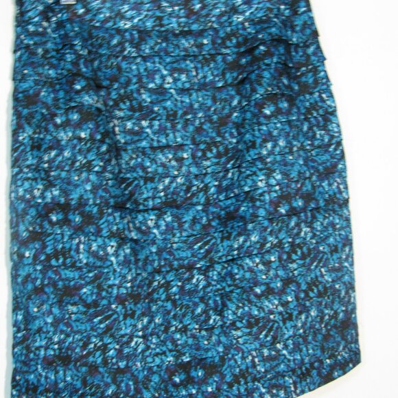 **Cato Ruffled Tier Skirt Size 6 Blue Shades Gorgeous Lined - Picture 5 of 6